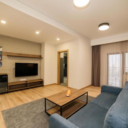 Solutel Apartments-32 Бишкек Экстерьер фото